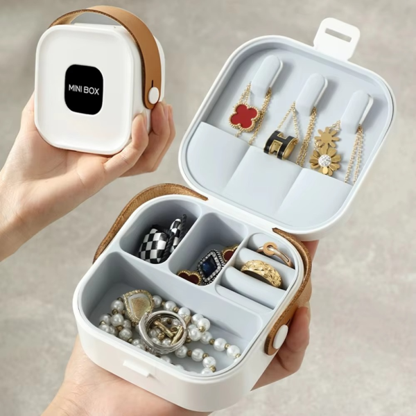 Portable Storage Box with Mirror – Compact Ring, Earring & Necklace Case